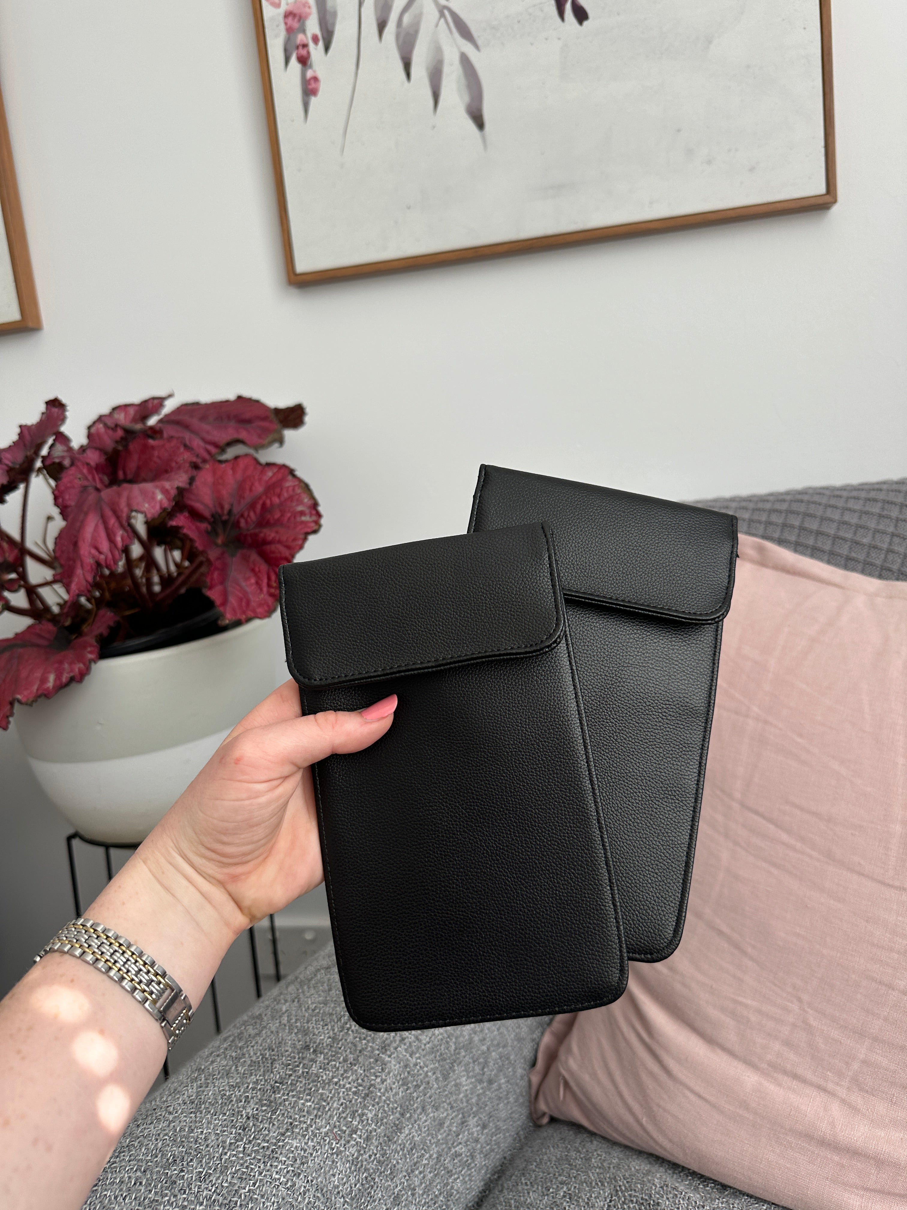 SafeLoop™ EMF Blocking Vegan Leather Phone Pouch